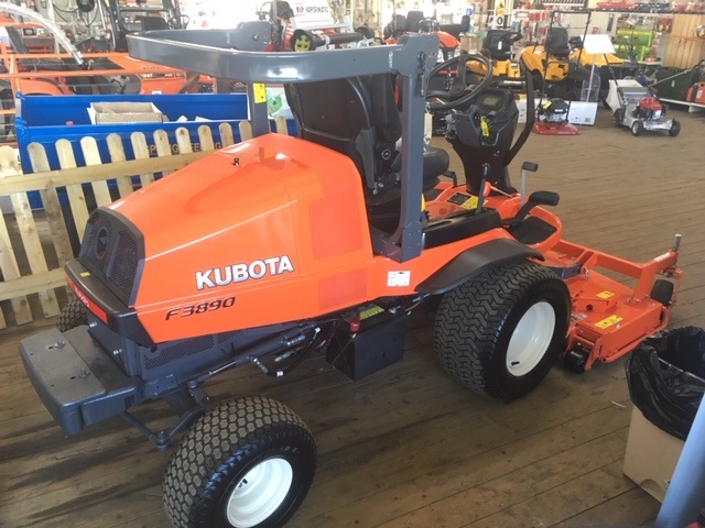 Kubota F3890